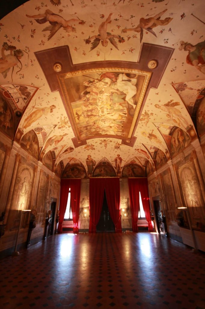 Italy Locations - Castel and Villas