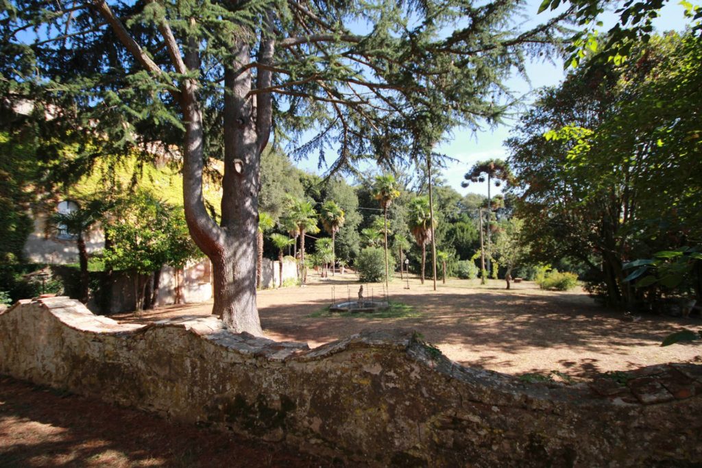 Italy Locations - Castel and Villas