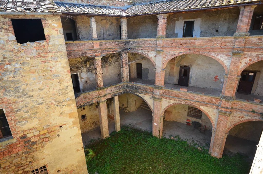 Italy Locations - Castel and Villas