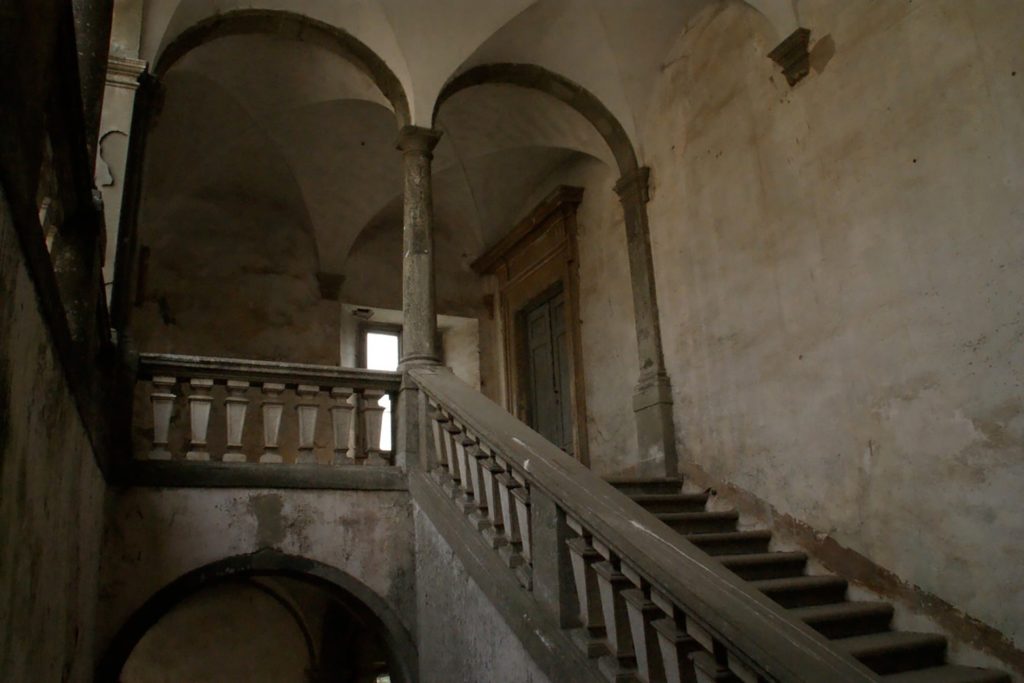 Italy Locations - Castel and Villas