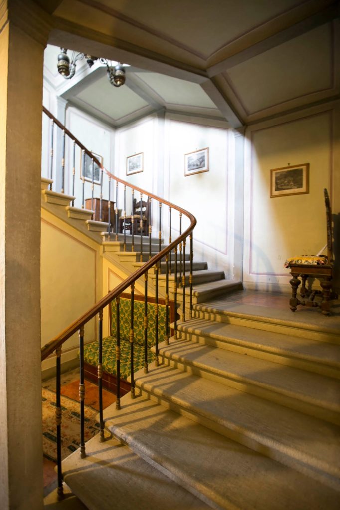 Italy Locations - Castel and Villas