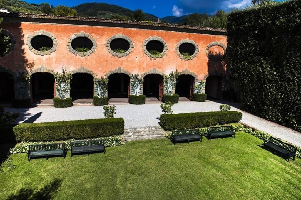 Italy Locations - Castel and Villas