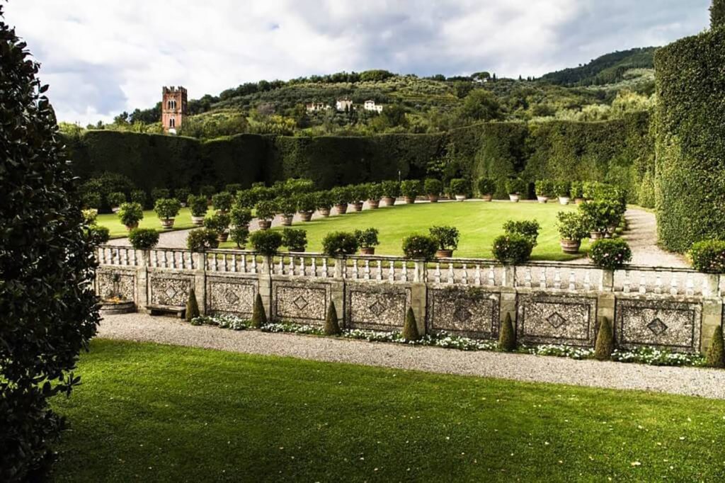 Castles, Villas and Country Houses