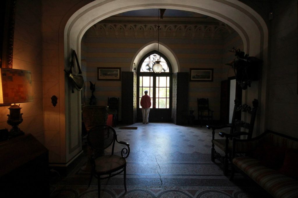 Italy Locations - Castel and Villas