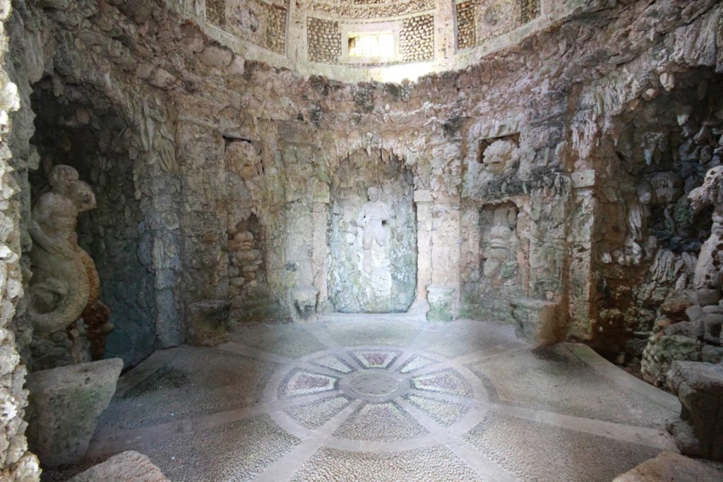 Italy Locations - Castel and Villas