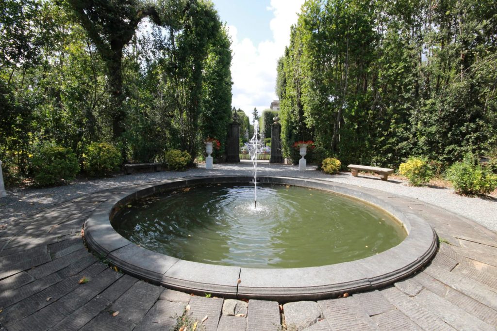 Italy Locations - Castel and Villas