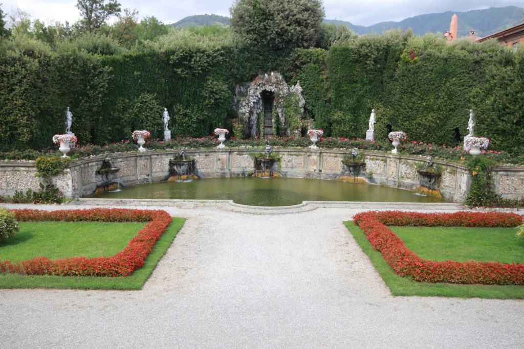 Italy Locations - Castel and Villas