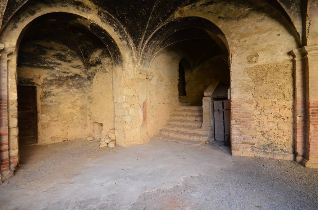 Italy Locations - Castel and Villas