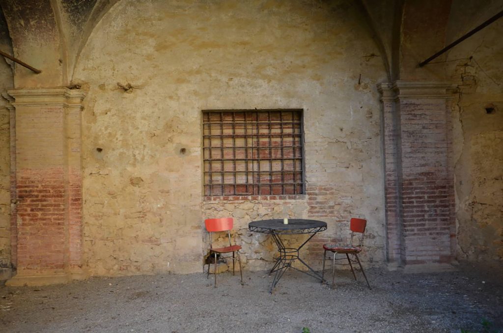 Italy Locations - Castel and Villas