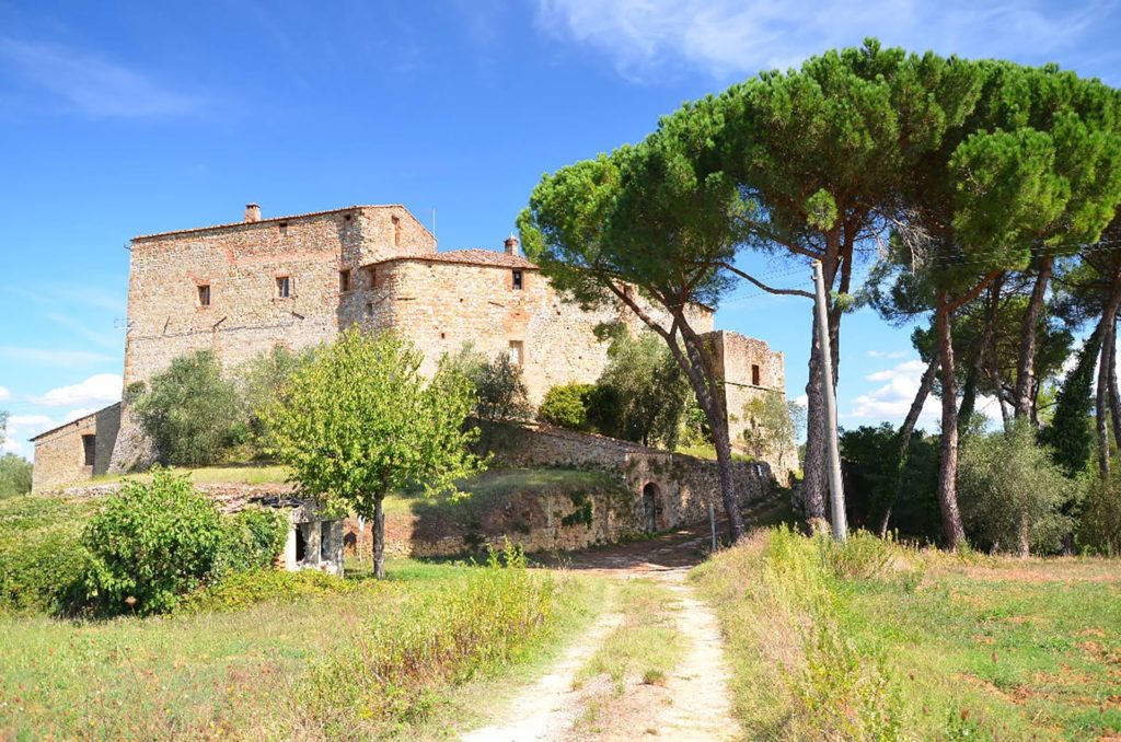 Italy Locations - Castel and Villas