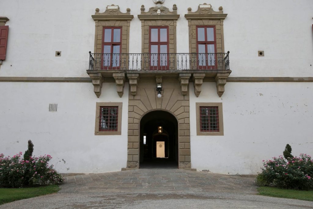 Italy Locations - Castel and Villas