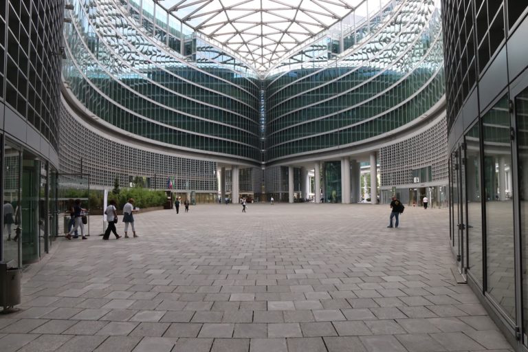 Italy Locations - Modern cities