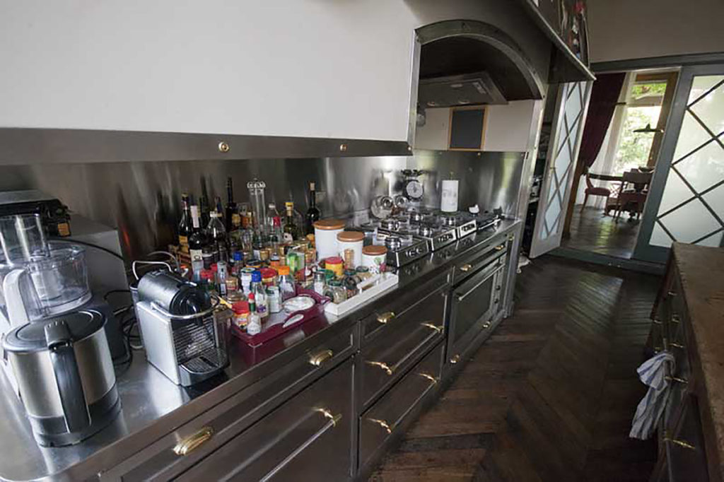 Italy Locations - Kitchens