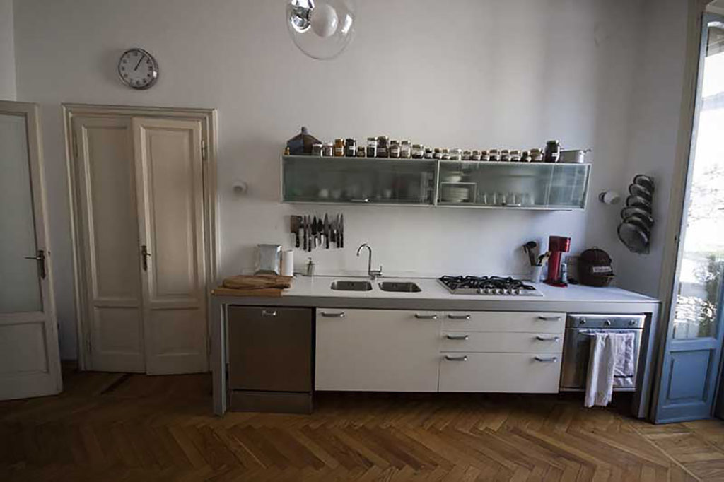 Italy Locations - Kitchens